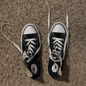 Women’s Black Converse - Size 7